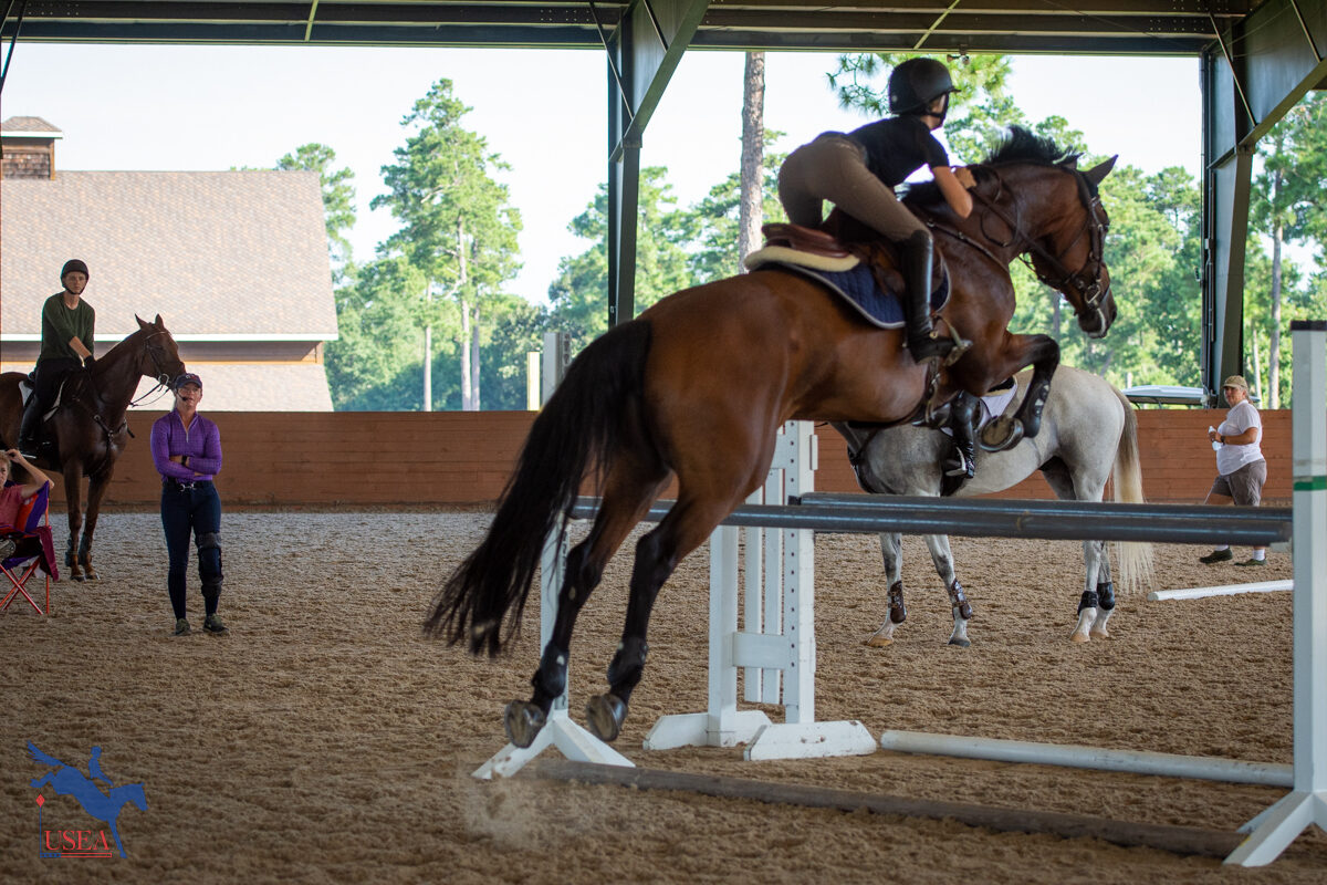 USEA | Young Riders Find Consistency & Accuracy Over Fences in EA21…